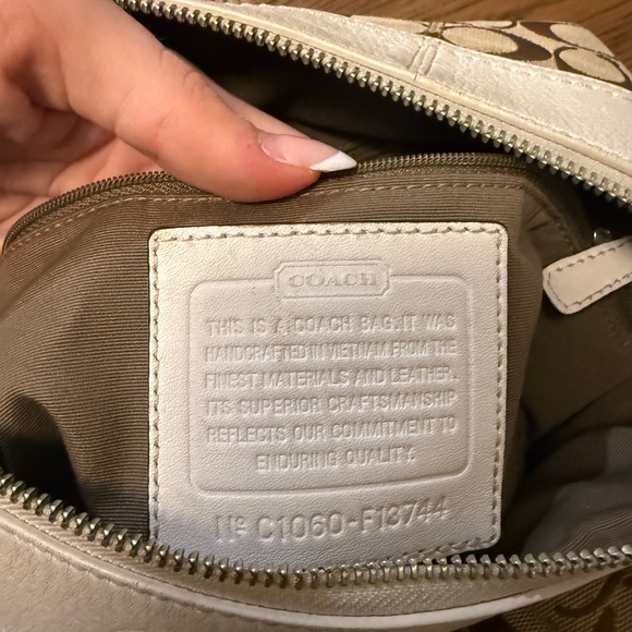 Coach Tan and Cream Women's Large Tote Bag - Picture 4 of 4